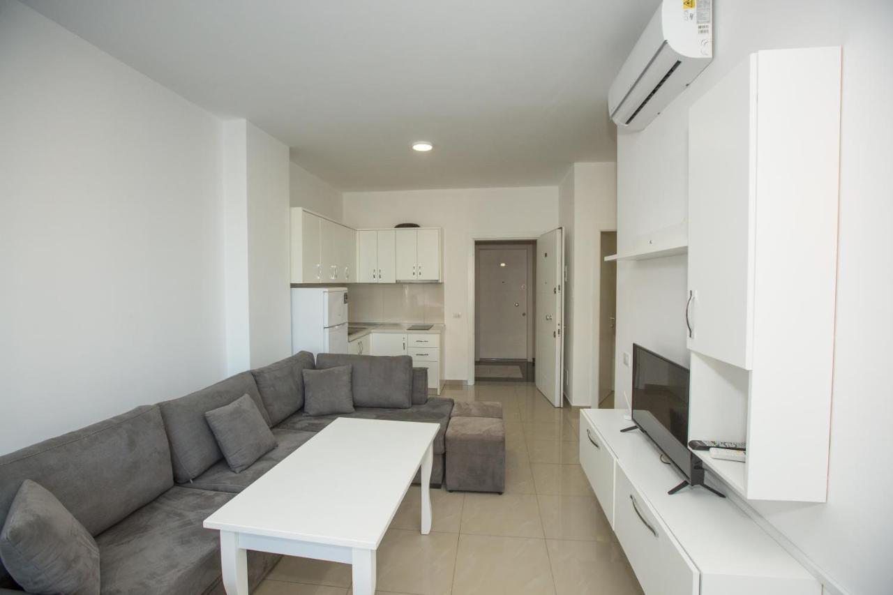 Royal Palace Aparthotel Lezhë Екстериор снимка