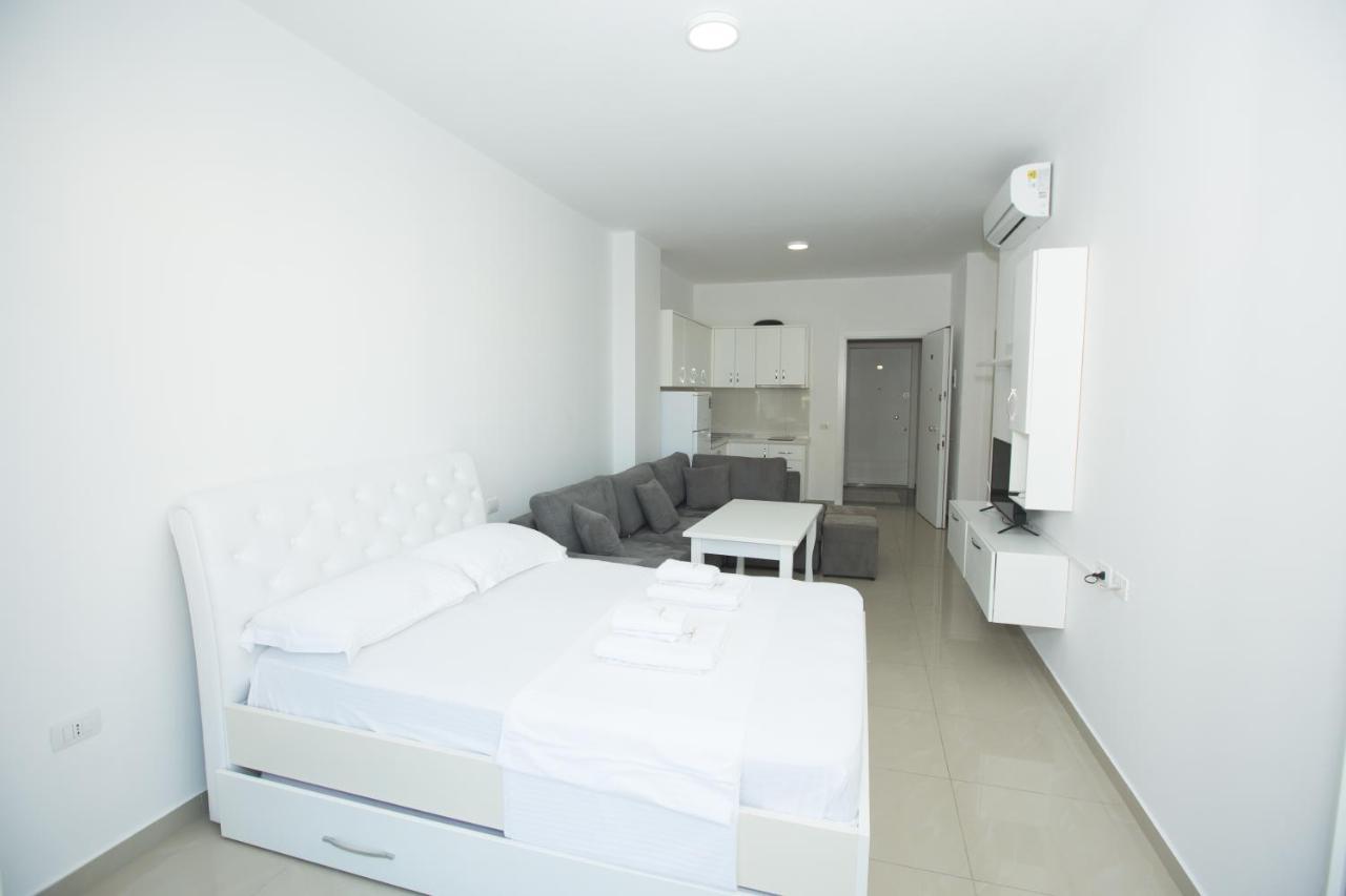 Royal Palace Aparthotel Lezhë Екстериор снимка