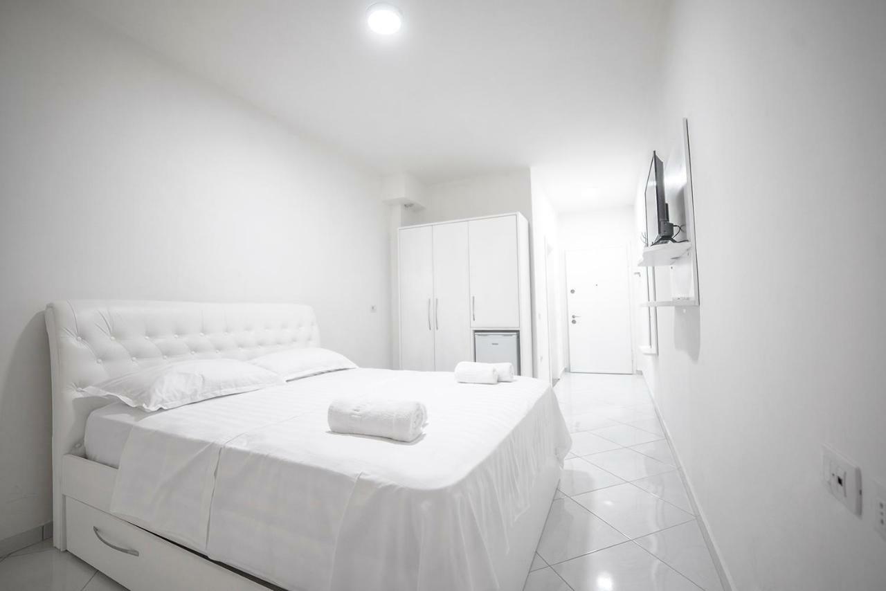 Royal Palace Aparthotel Lezhë Екстериор снимка