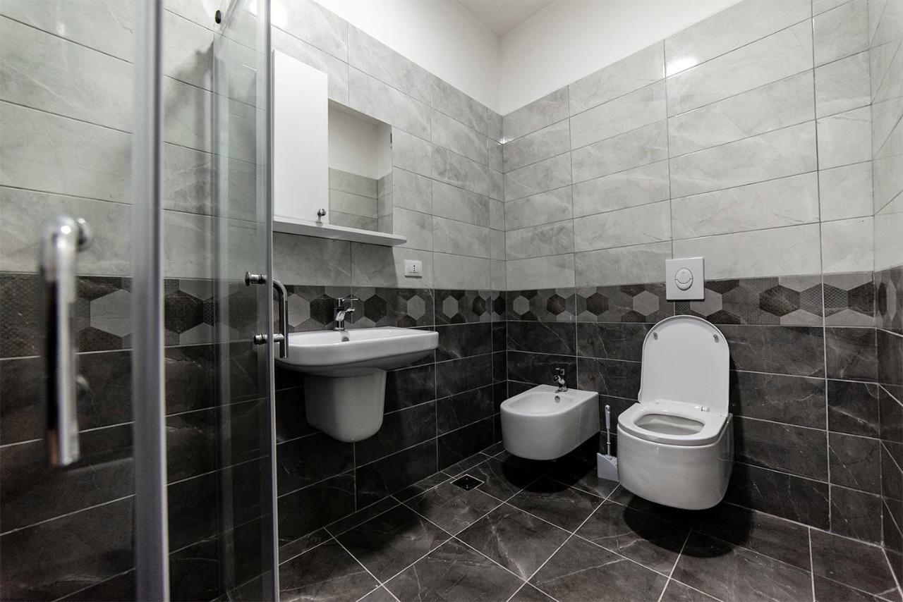 Royal Palace Aparthotel Lezhë Екстериор снимка